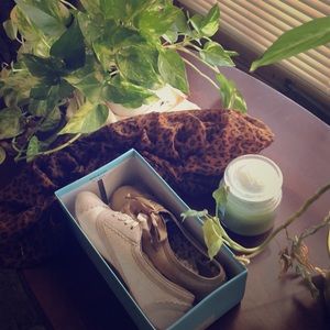 Nicole... dress shoes.. flats for the true chix